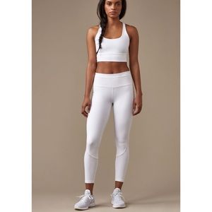 Lululemon Mind Over Miles Tight 25” 572